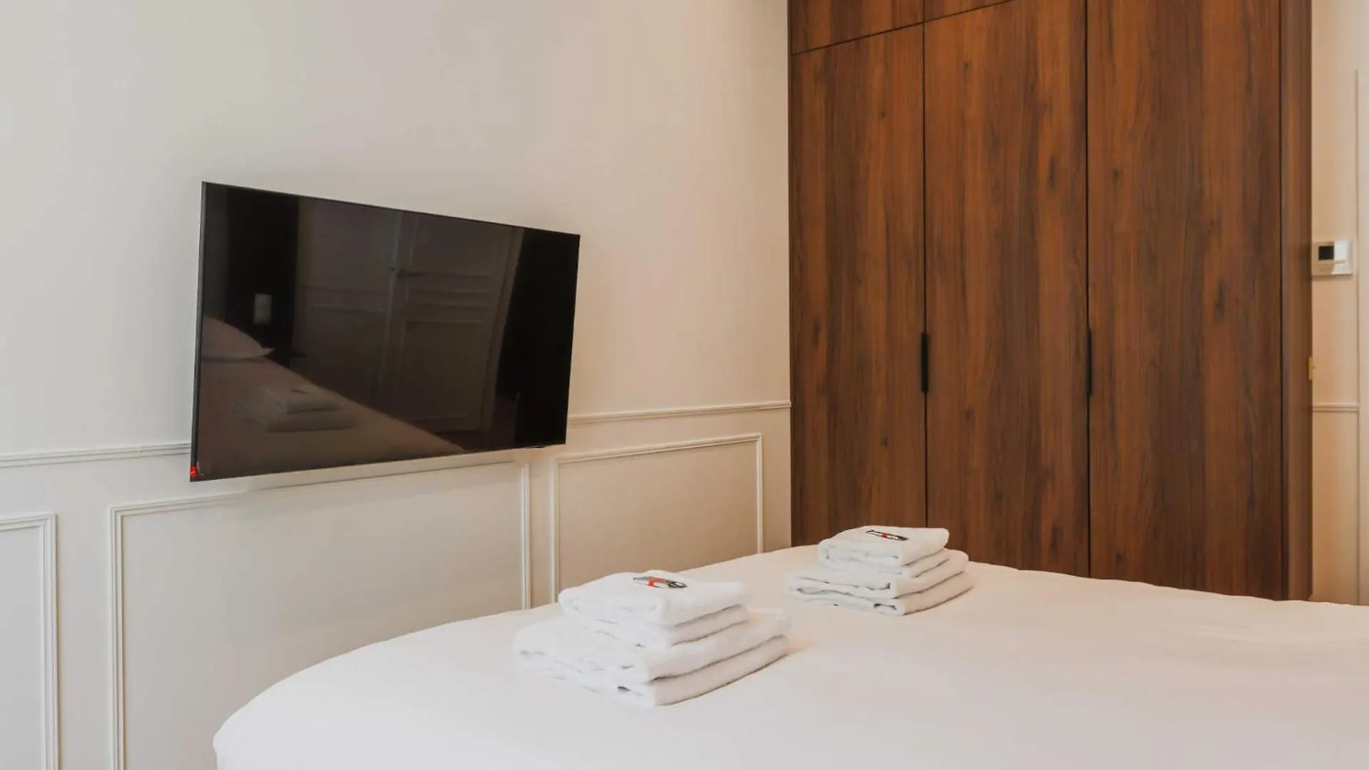 Apartment Charming Flat - 2br- 6p - Arc De Triomphe *