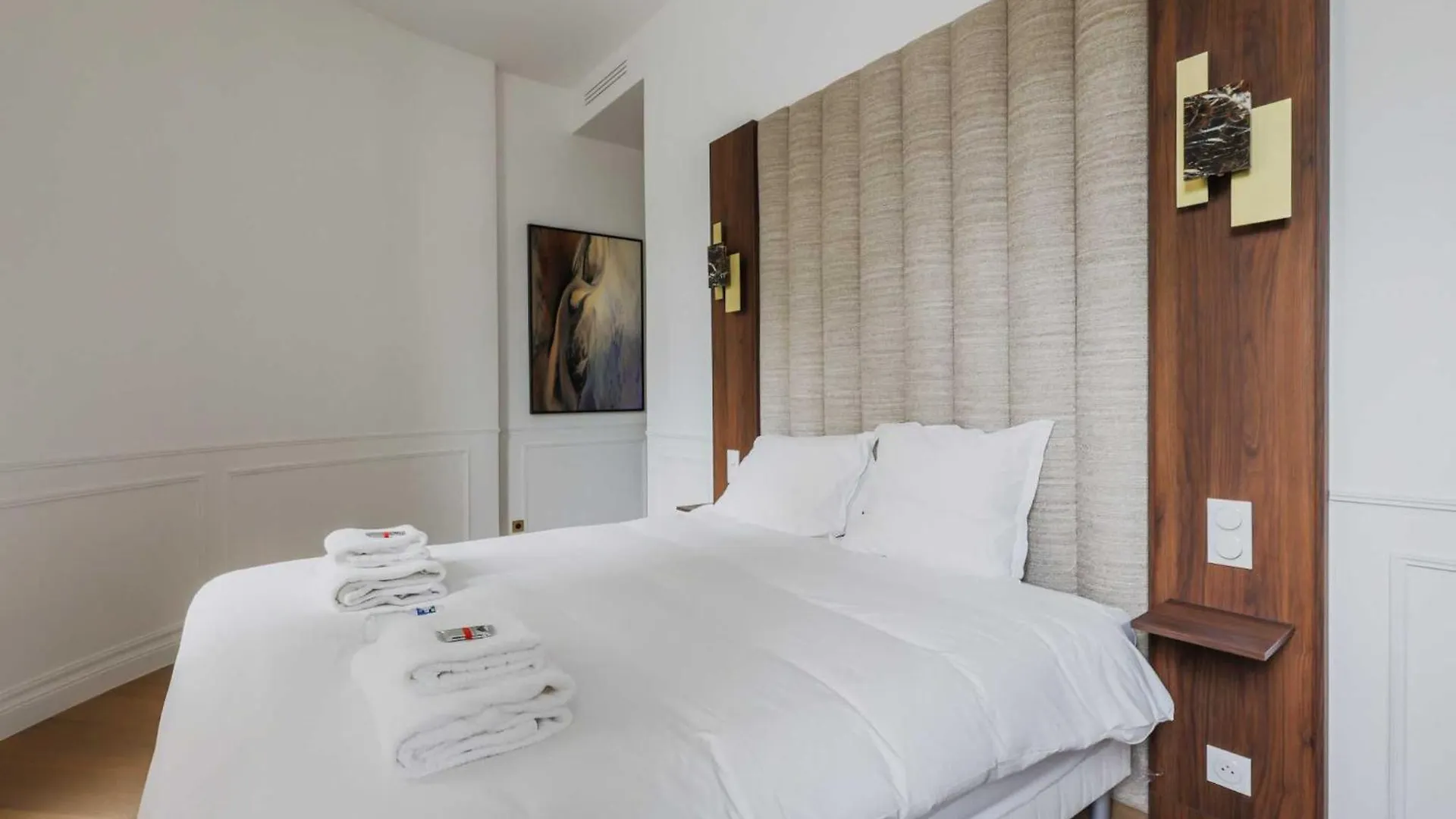 Charming Flat - 2br- 6p - Arc De Triomphe Apartment Paris